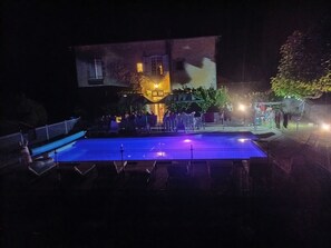 Piscine extérieure, piscine chauffée