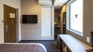 Standard Double Room | In-room safe, blackout drapes, free WiFi