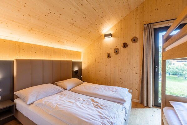 4 bedrooms, internet