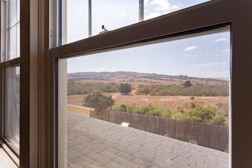 Classic 20th Century Architecture, Huge space for large families