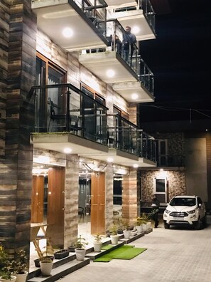 Front of property - Hotel Jiva (Dehradun)