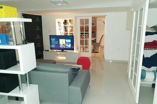 Apartment (Two Bedroom Apartment with Shared Ter) | Living room | TV