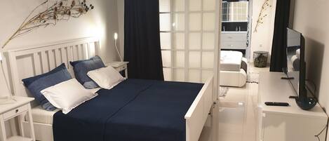 2 bedrooms