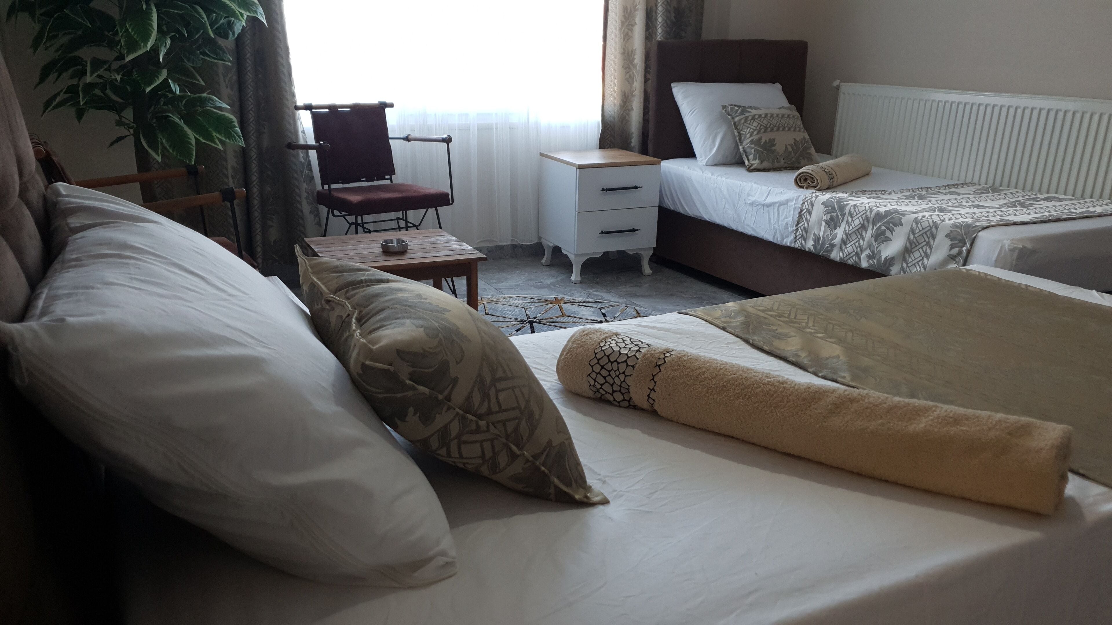 ファミリー スイート | 高級寝具、デスク、WiFi (無料)、ベッドシーツ