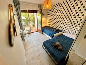 2 chambres, bureau, Wi-Fi gratuit, draps fournis