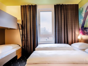 1 bedroom, desk, soundproofing, free WiFi