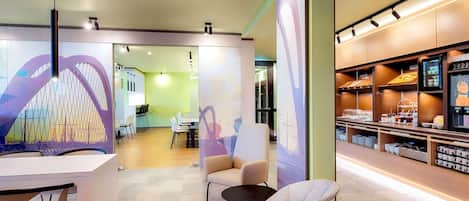 Bureau, chambres insonorisées, Wi-Fi gratuit