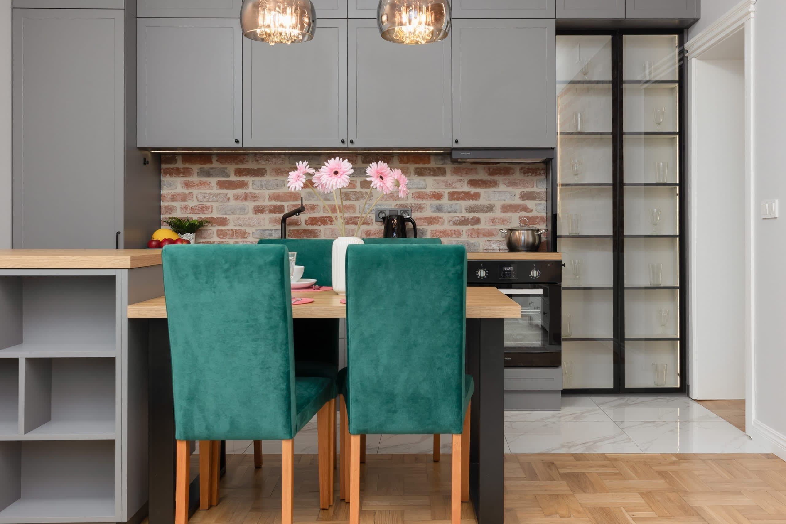 Refrigerador, horno, parrilla de estufa y lavavajillas 