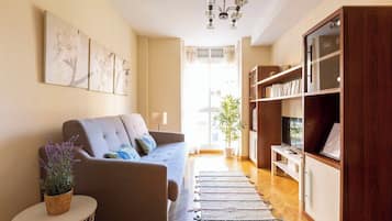 Een televisie en een kantoor