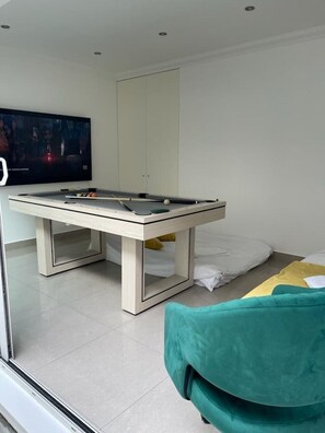 4 Schlafzimmer, WLAN, Bettwäsche