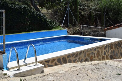 Rural house located in the Sierra de Aracena and Picos de Aroche Park