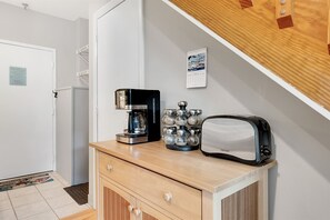 Interior - Brookside II B-304 | 1 Bed, 1 Bath (Newry)