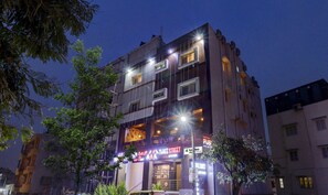Exterior - Treebo Three Street Inn (Bengaluru)