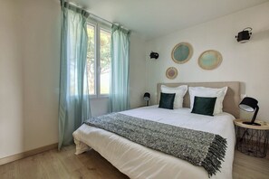 4 habitaciones, tabla de planchar con plancha y wifi gratis