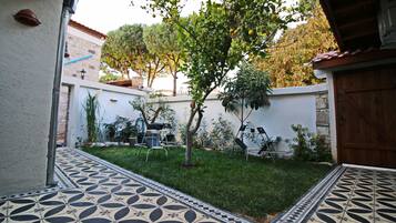 Outdoor banquet area