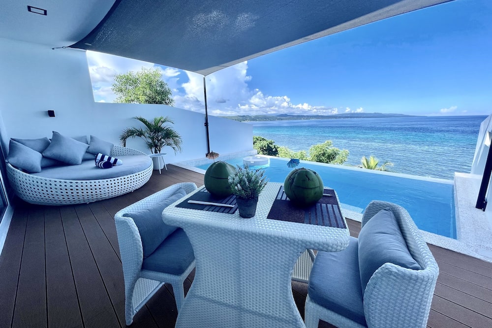 Epic Suites Bohol - Adults Only