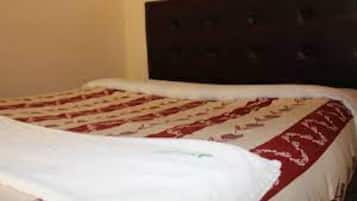 Blackout curtains, free WiFi, bed sheets