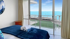 2 bedrooms, internet, bed sheets