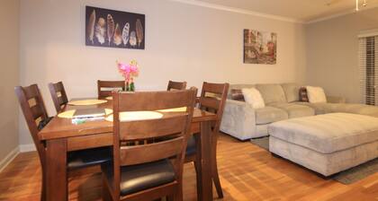 Fabulous 2 bedroom townhouse in Fairfax VA
