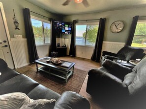 TV