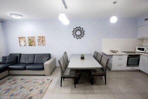 Interior - Jerusalem Central Short tem  rental (ירושלים)