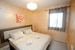 2 bedrooms, WiFi, bed sheets - Jerusalem Central Short tem  rental (ירושלים)