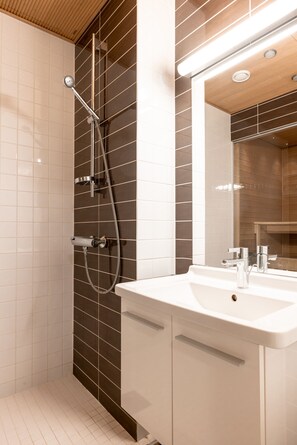 City Apartment | Bathroom | Shower, hair dryer, towels, soap - 2ndhomes Center Home w Sauna & Balcony (Helsinki)