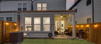 Modern Farmhouse, Mins Restaurants & Attractions