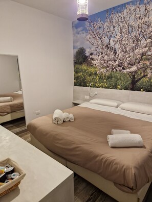 Basic Room, 1 Bedroom, Private Bathroom, Courtyard View - Le 2 Gravine (Matera)