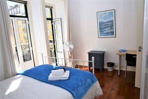 Wonderful Suite | Escritorio y espacio para trabajar con un portátil