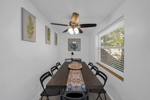 Dining - Charming Biscayne Shore #2 Tropical Retreat (Miami)