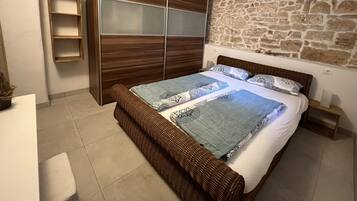 1 Schlafzimmer, Bügeleisen/Bügelbrett, kostenloses WLAN, Bettwäsche