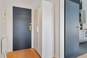 Interior entrance - Elegant 1BR Apt: Balcony, Pool, Central Location (Luxembourg City)