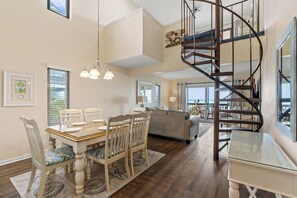 TV - Ocean Front at the Anchorage 314 - 3 Bed/2 Bath (Myrtle Beach)