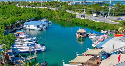 Aqua Lodges at Hurricane Hole Marina