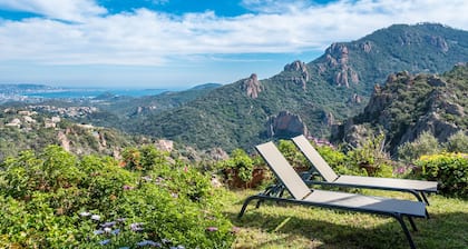 Villa heated SWIMMING POOL SPECTACULAR view of the BAY of Cannes FIREWORKS