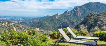 Villa heated SWIMMING POOL SPECTACULAR view of the BAY of Cannes FIREWORKS