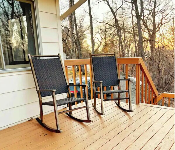 Terrace/patio - A Wooded Winter Getaway | Games | Books and More (Green Lake)