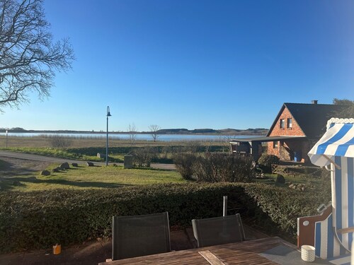 Haus Boddenkieker 1 Rügen Mönchgut Terrasse mit tollem Meerblick, Göhren, Sellin
