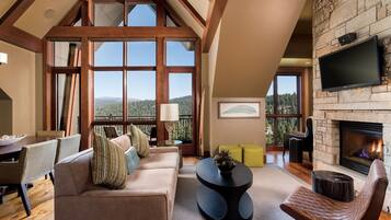 Télévision, cheminée