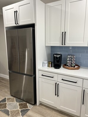 Fridge, stovetop, cookware/dishes/utensils