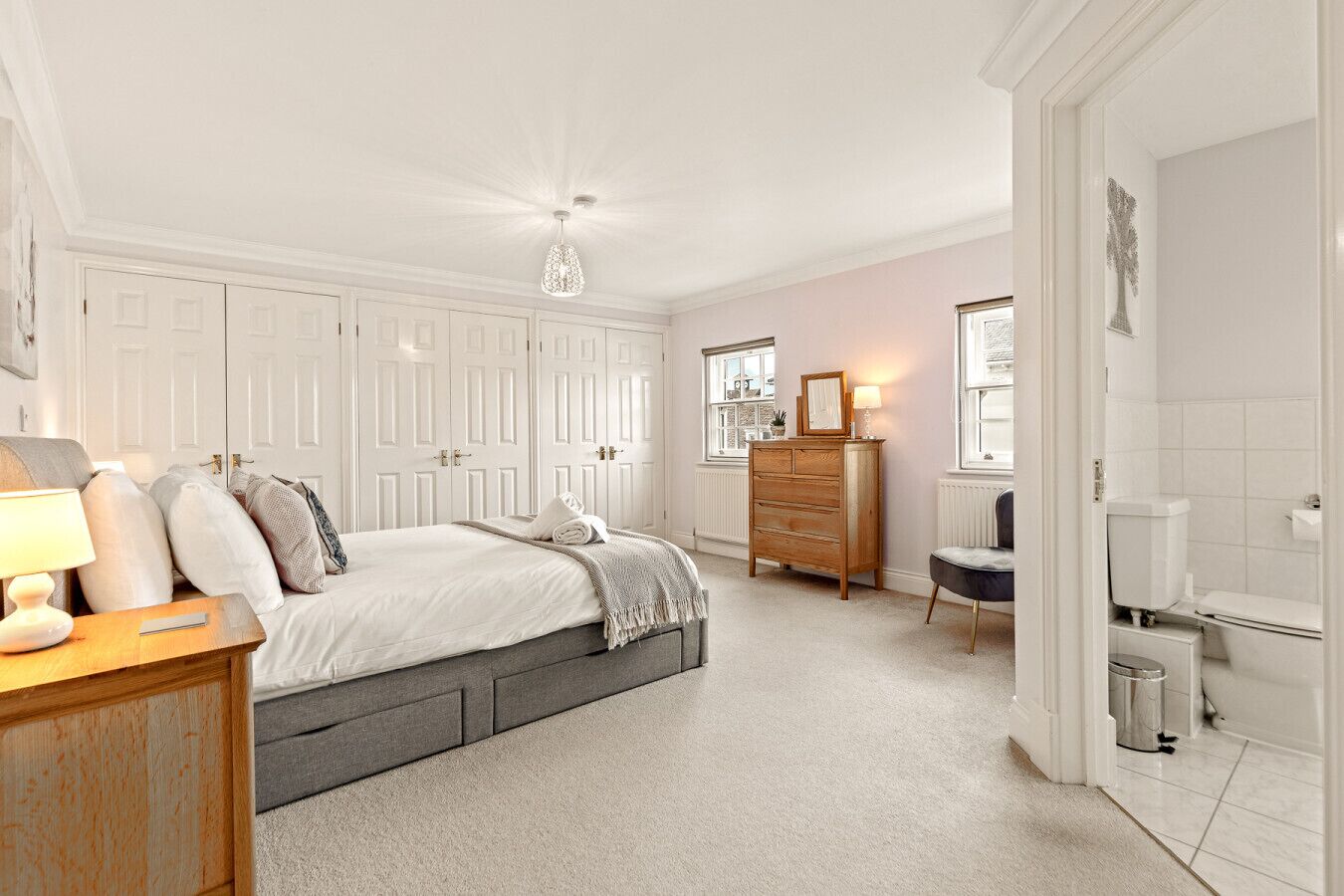 3 bedrooms, iron/ironing board, free WiFi, bed sheets