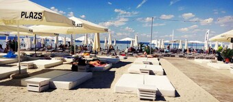 Holiday apartment near the beach with internet