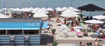 Holiday apartment near the beach with internet