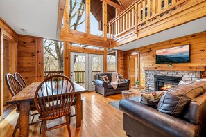 Smart TV, fireplace, video games, offices