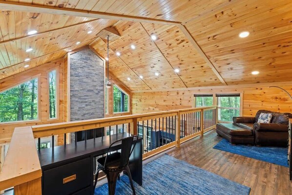 Unclassified image, 1 of 49, button - 3BR 2BA w/ King Bed/Hot Tub in Heart of RRG (Campton)