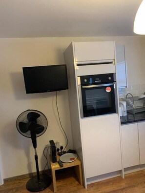 Living area - Affordable Suites (Coventry)