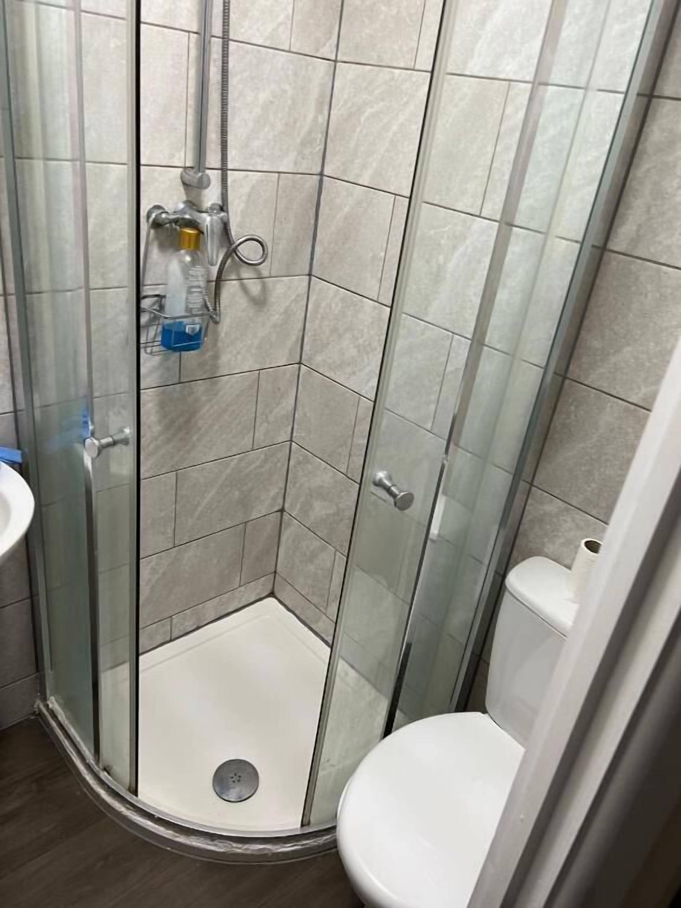 Chambre Double Familiale | Salle de bain