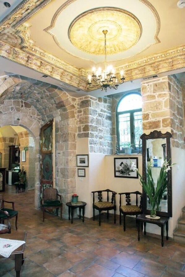 Interior - AKKOTEL BOUTIQUE HOTEL (Acre)