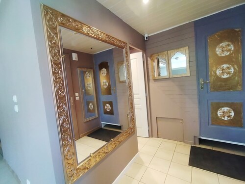 JetSet Parisian Holiday Home